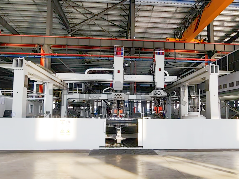 龍門(mén)式回轉(zhuǎn)支承滾道齒淬火設(shè)備 龍門(mén)式回轉(zhuǎn)支承滾道齒淬火設(shè)備